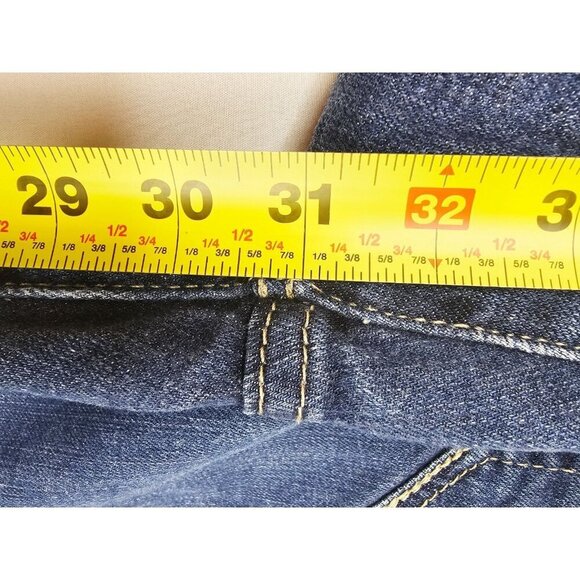 Levi's Size 8M Women 31 Inch Inseam 529 Curvy Boot Cut Blue Denim Logo Tag Jeans - Picture 7 of 12